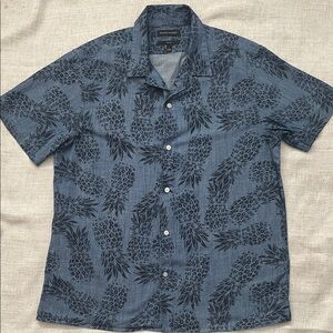 Banana Republic Pineapple Print Men's Shirt